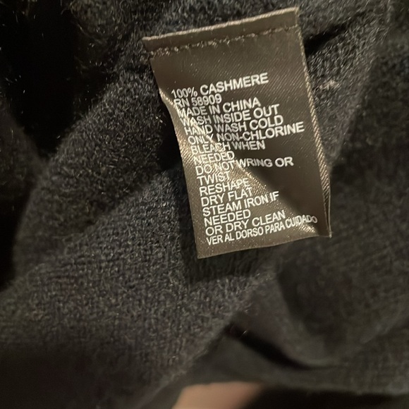 ANTONIO MELANI Black Cashmere Sweater Size Large & X-Large, NWT - Picture 7 of 16